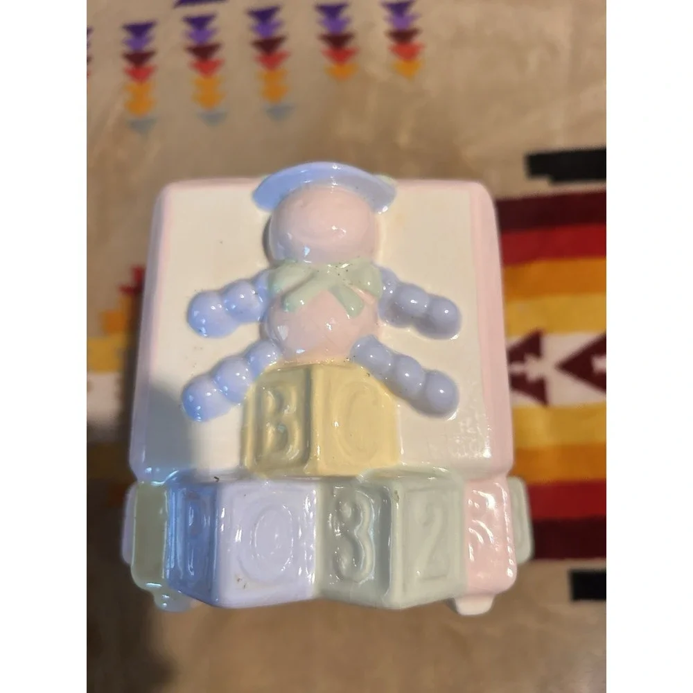 Vintage Nursery Planter! ABC Animals